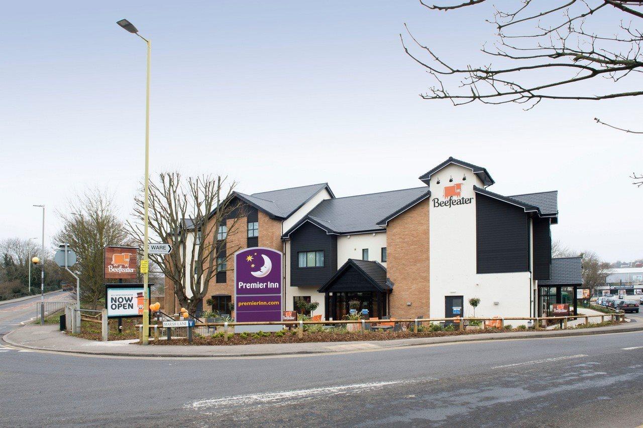 Premier Inn Ware Esterno foto